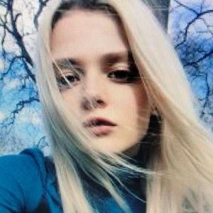 Meet your Posher, Alisa